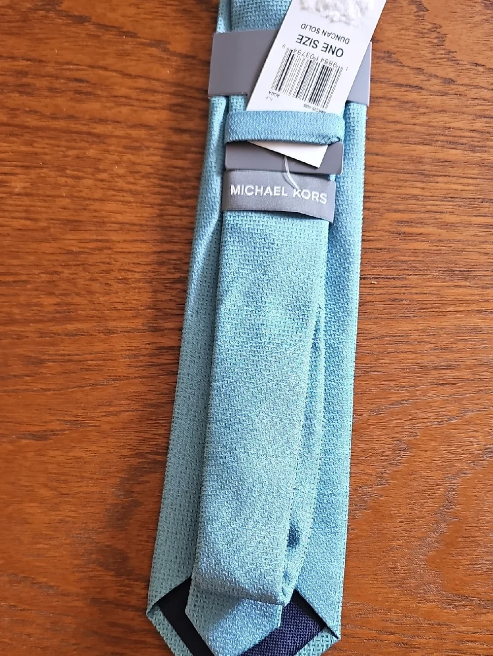 **NWT** Michael Kors Aqua (Duncan Solid) Silk Blend Tie